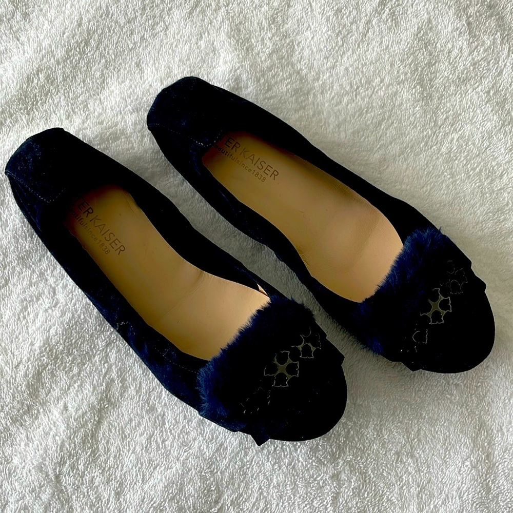 NWOT PETER KAISER Ballet Flat with Elasticized Back. Navy Suede. U.S. Size 7